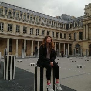 Meet your Posher, Miranda